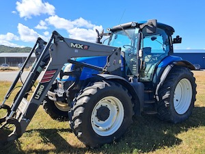 New Holland T6070