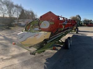 Used Equipment for Sale: Claas Vario 1050 Header
