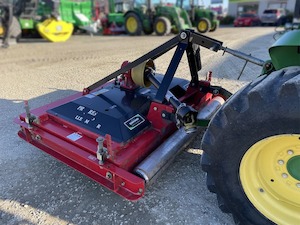 Farm Machinery: Progressive SDR-65