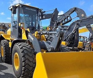 Construction: John Deere 544K-II