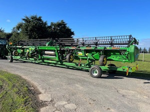 Combine Harvesters: John Deere HD45X Harvester Header