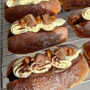 Donuts: Chocolate Caramel