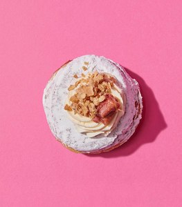 Weekly Specials: Rhubarb Crumble