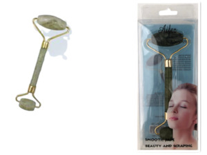 Personal Care: Jade Face Roller