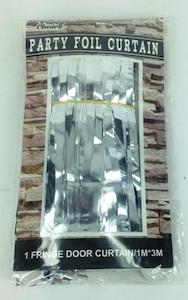 Foil Tinsel Curtain 1m x 3m SILVER