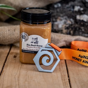 Products: Silver-Award Waitakere Forest Honey 500g
