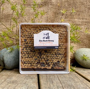 Products: Hawkes Bay Comb Honey – last one