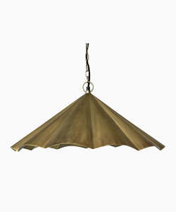 Oversized: Scalloped Pendant Gold Large