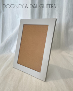 Wood Collection: Plain Painted Simple Photo Frame
