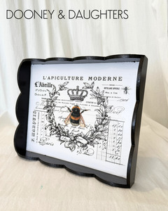 Photo Frames: Bees Small Scallop Tray
