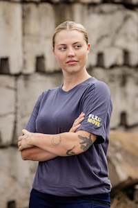 Basics: BKT082 Bisley Flx & Move Logo Sleeve Tee