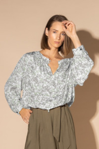 Loughlin: LOUGHLIN - 1244L - Bodhi Blouse - Liquid