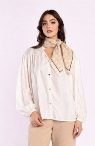 Knitwear: AA2 - Clip Scarf - Cream Spot