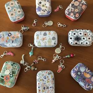 Accessories 1: Small Square Tins