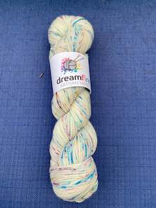 Blue Hills High Twist: Rain(bow) drops