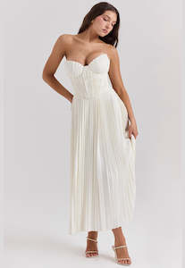 White Dresses: House of CB Amorata Dress White Sz XS