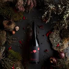 Red Wine Drinkland: Akarua Central Otago Pinot Rouge 750mL