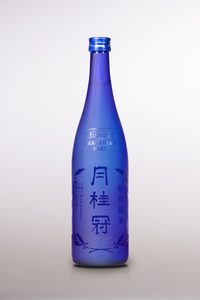 Gekkeikan Tokubetsu Premium Junmai Sake 月桂冠 磨砂水晶蓝 精品吟酿 清酒 720ml