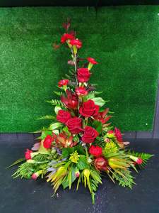 Valentines Day: Traditionally red