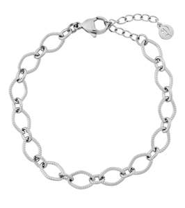 Let Curiosity Lead: Carreau Chain Bracelet Steel