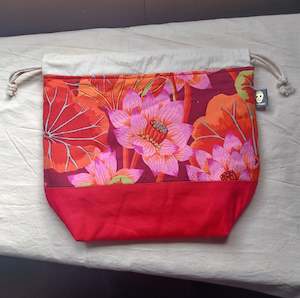 Frontpage: Project Bag - Kaffe Fassett Red