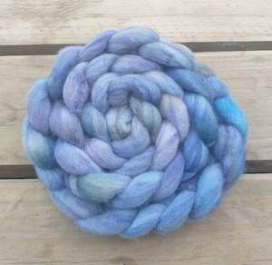 Spinning Fibre: Corriedale/silk Combed Top - Flora