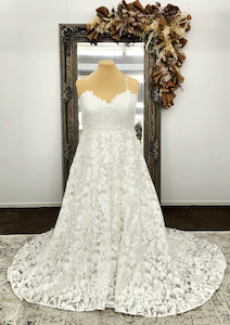 Products: 3266 - Size 28 Dylin's Bridal