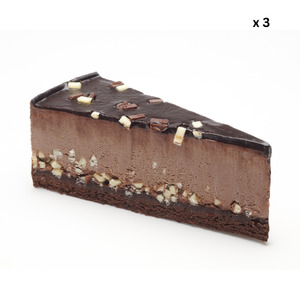 Christmas: Triple Chocolate Chunk Cheesecake (GF, Pre Cut) 2.2kg x 3