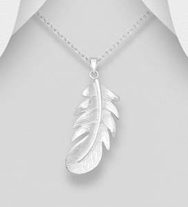 Feathers: Single Feather Pendant in Sterling Silver