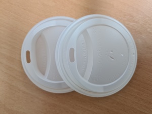 Products: 240ml 100% compostable lids - earthpac
