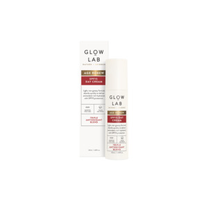 Face: Age Renew SPF15 Day Cream