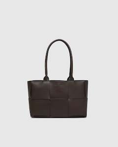 Louenhide: Louenhide Gwen Handbag - Chocolate