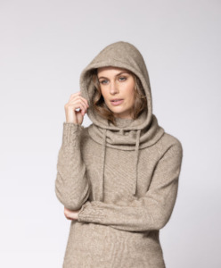 Noble Wilde Possum Merino Oslow Hood - Oyster