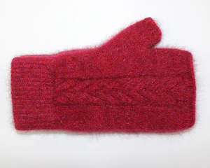 Lothlorian Cable Mitten