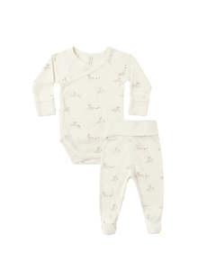 Quincy Mae - Side Snap Bodysuit and Pant Set - Bunnies