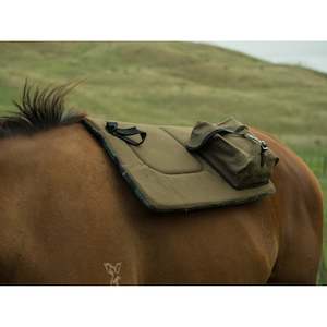 East Saddle Cloth: Easts Canvas Pocket Saddle Cloth