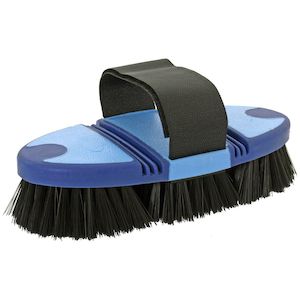 Get Show Ready: Blue Tag Soft Grip Body Brush