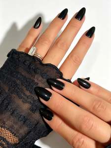 The Staples Collection: ONYX