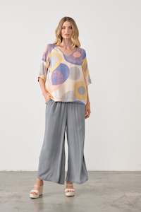 Holmes And Fallon: MULTI GEO V NECK BLOUSE