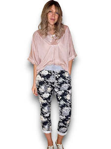 Helga May: BOUQUET ROSE SHADES CORNELIA JOGGERS BLACK/GREY