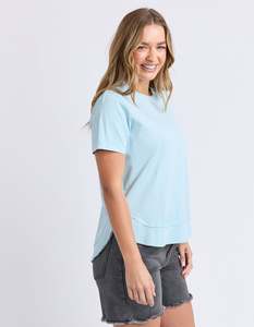 FARRAH SHORT SLEEVE TEE CRYSTAL BLUE