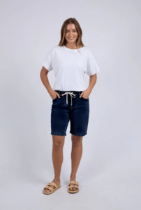 GABBY BERMUDA SHORT DARK BLUE