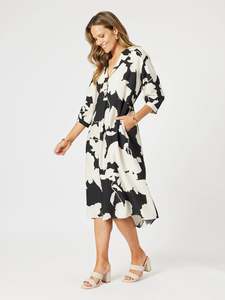 Clarity: BARCELONA DRESS BLACK/NATURAL