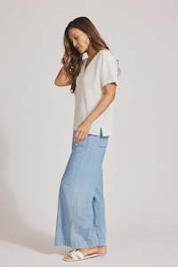 Eb & Ive Artemis V Knit Top White