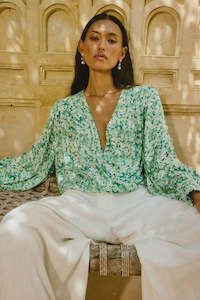 Clothing: Isle of Mine Oline Cropped Top Jasmine