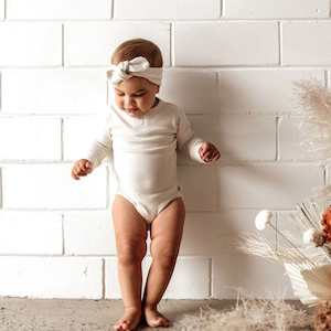 Ribbed Topknot : Halo