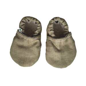 Baby Booties And Slippers: Baby Booties : Linen Olive