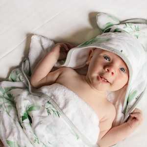 Bamboo Hooded Towel & Wash Cloth: Evergreen