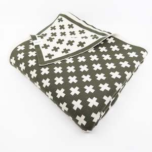 Maxi Throw: Organic Cotton Throw - Winter Moss