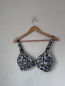 Latest Collection: CADENSHAE Nursing Bikini RRP$160 (12)